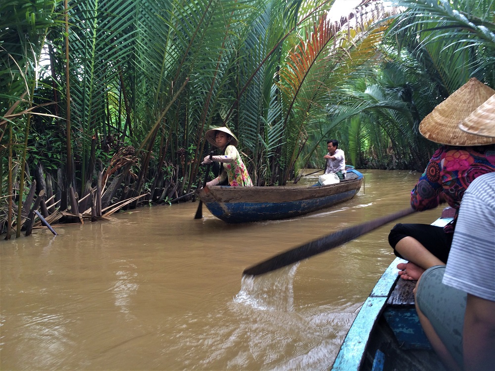 Paddling Mekong River