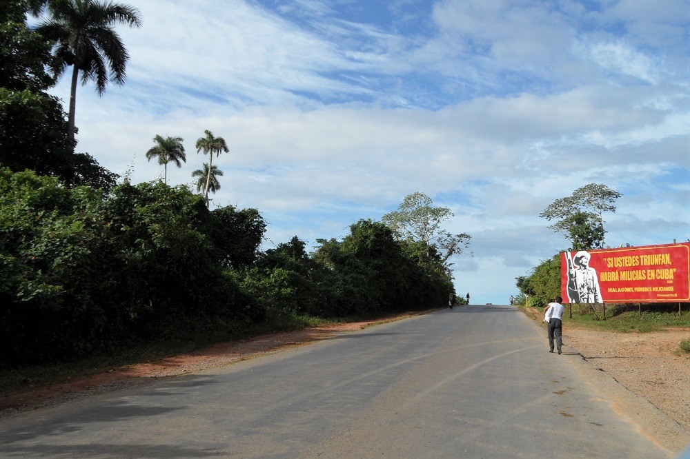 Cuba road sign