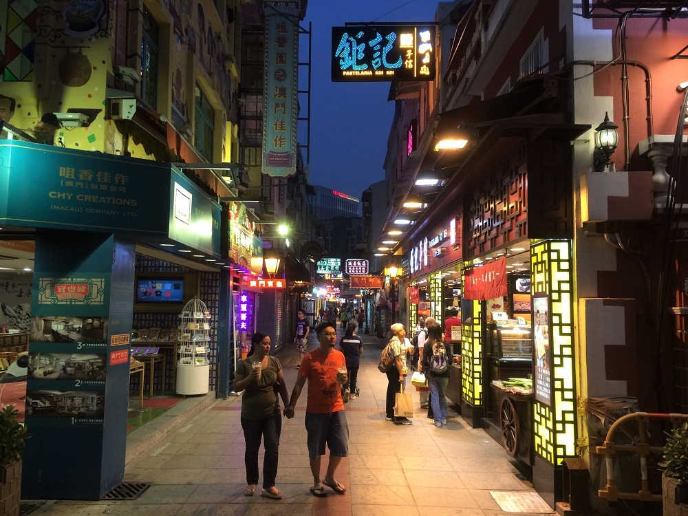 Macau night market