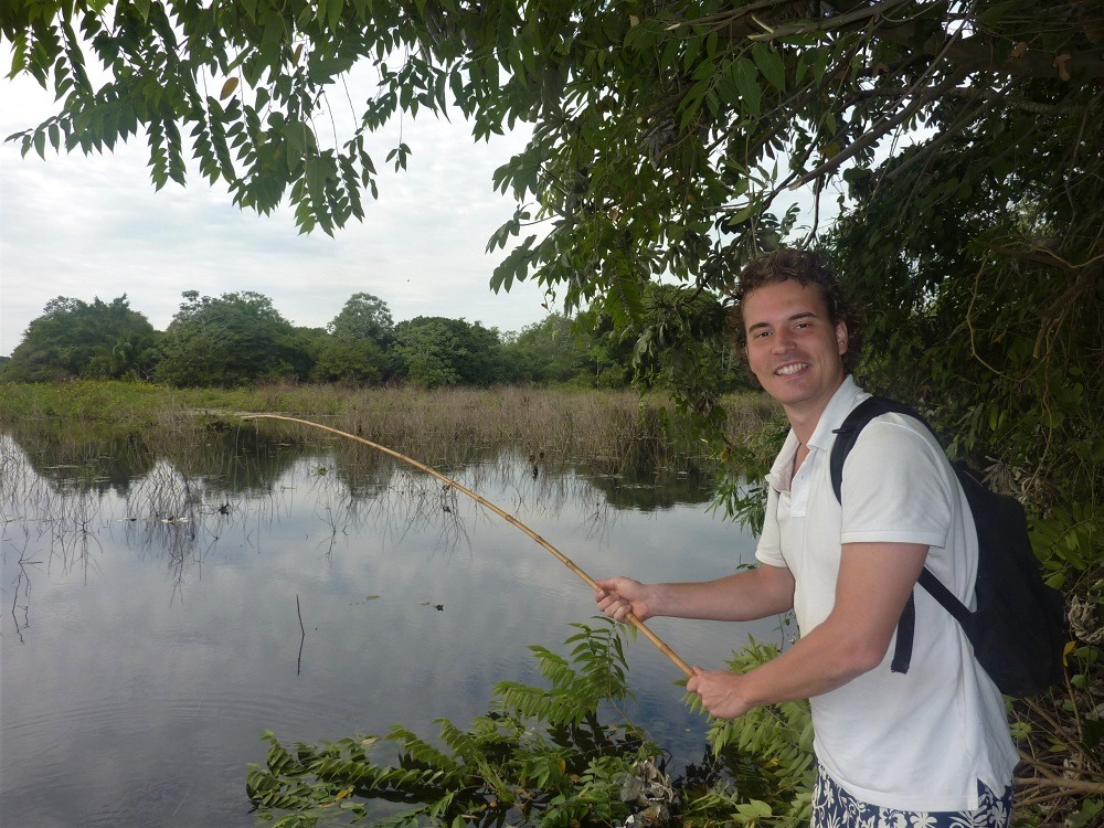 piranha fishing pantanal brazil