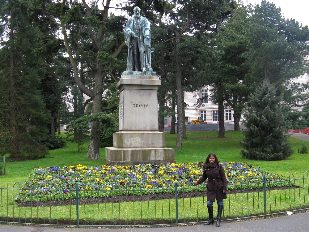 Kelvin Statue Botanical Garden