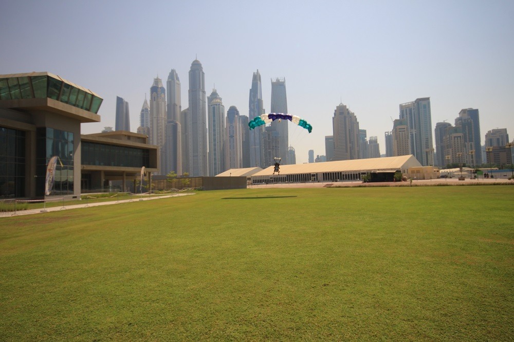 Dubai Skydive Landing